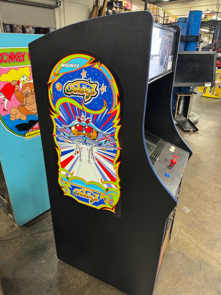 GAPLUS UPRIGHT MULTIBOARD BALLY ARCADE GAME