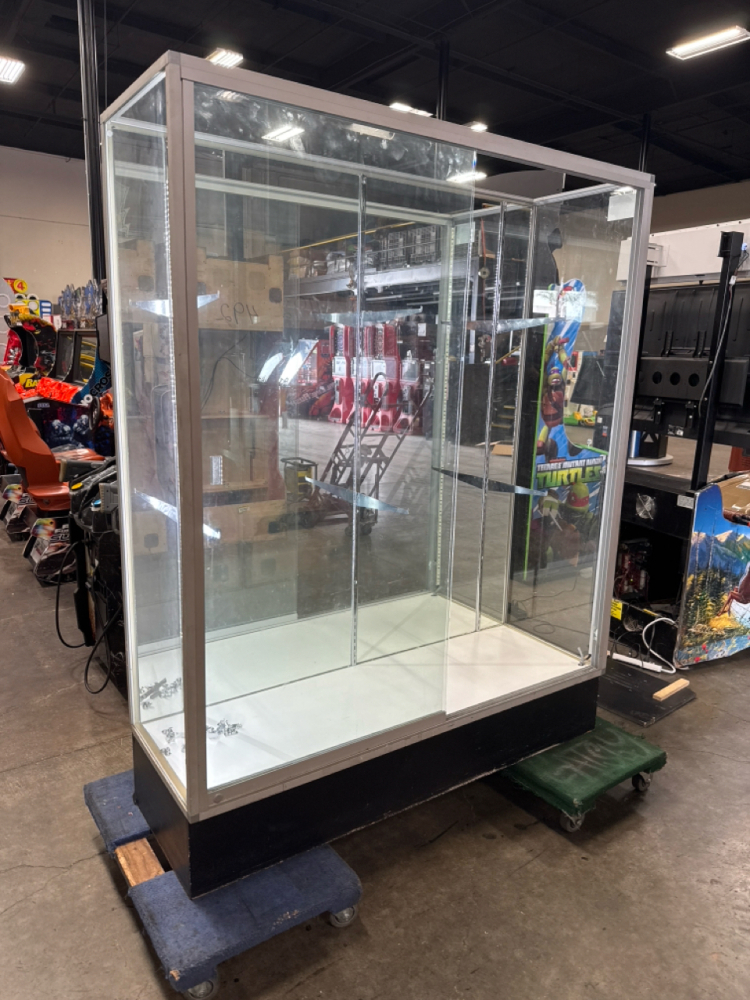 REDEMPTION CENTER GLASS DISPLAY CASE TALL