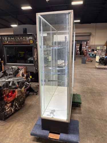 REDEMPTION CENTER GLASS DISPLAY CASE TALL