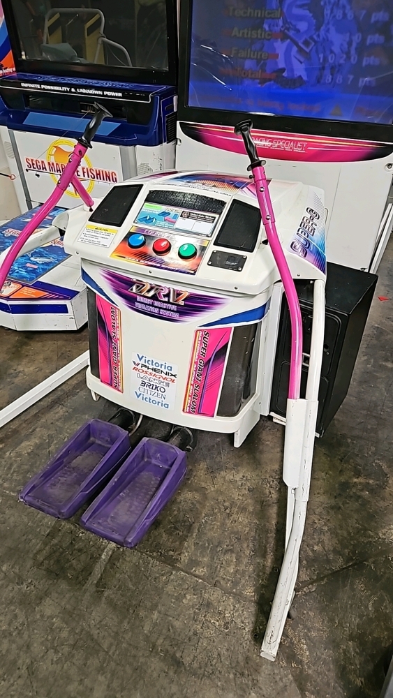 SEGA SKI SUPER GIANT SLALOM DELUXE 50 ARCADE GAME SEGA