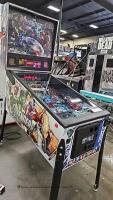 THE AVENGERS PRO MODEL PINBALL MACHINE STERN INC