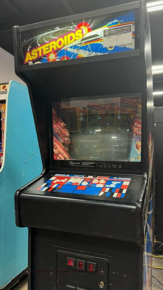 ASTEROIDS CLASSIC UPRIGHT ARCADE GAME ATARI