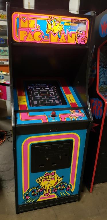 pac man arcade game