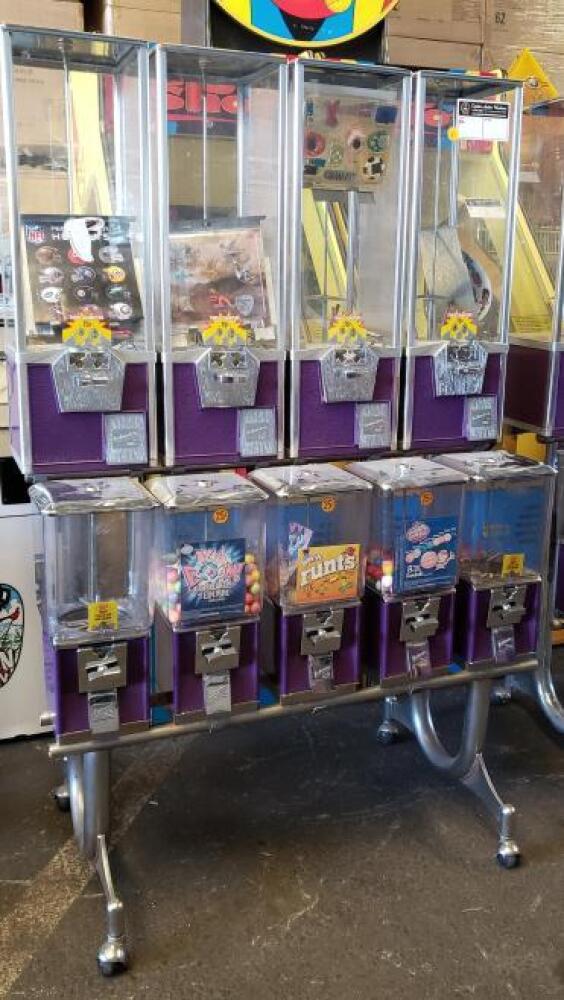 NORTHWESTERN 9 HEAD CANDY CAPSULE RACK #1