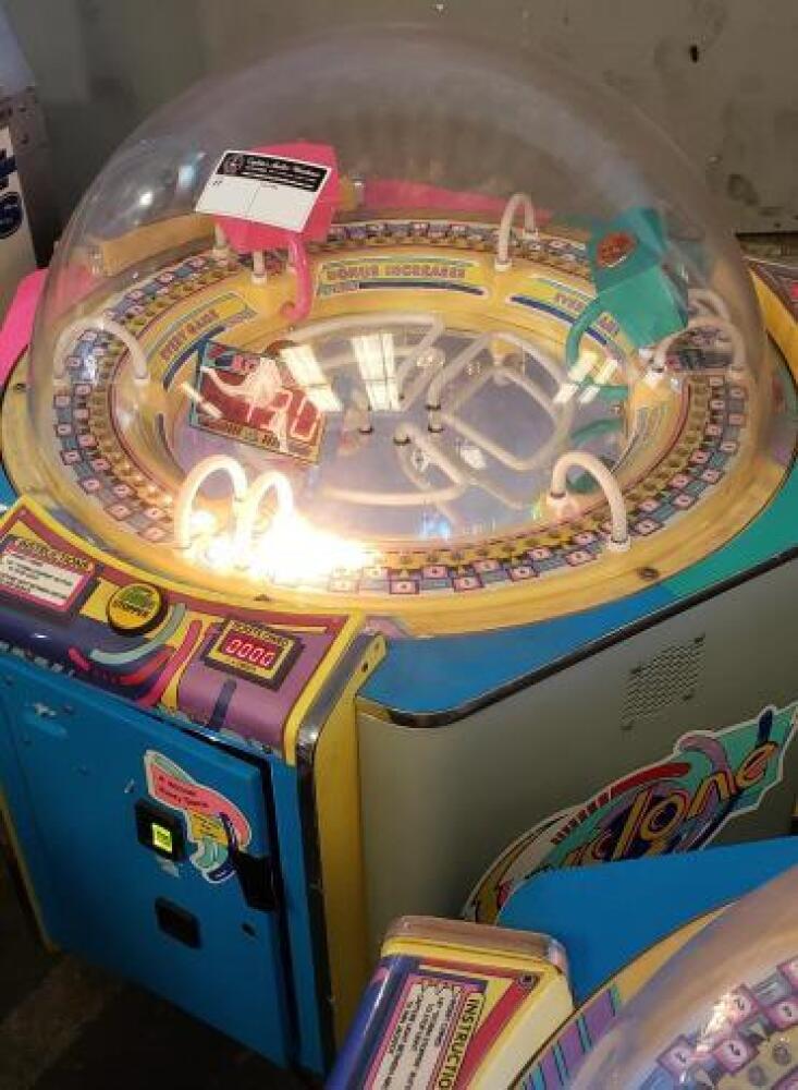 CYCLONE 3 PLAYER TICKET REDMEPTION GAME