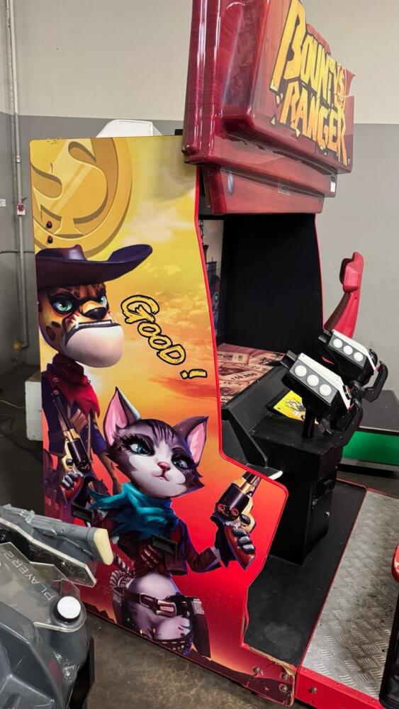 BOUNTY RANGER DELUXE FIXED GUN ARCADE GAME