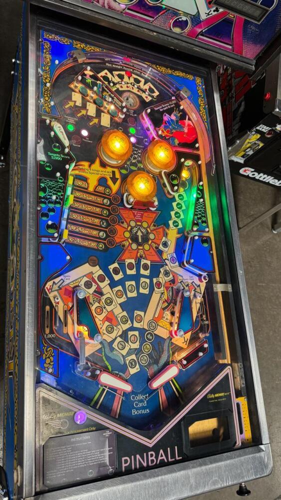 KINGS OF STEEL PINBALL MACHINE by BALLY 1984