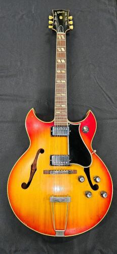 GIBSON BARNEY KESSEL CUSTOM ARCH TOP CHERRY SUNBURST GUITAR SN: 61433