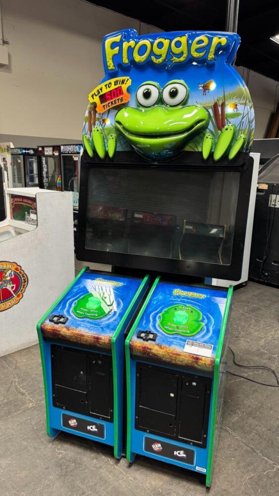 FROGGER VIDEO TICKET REDEMPTION ARCADE GAME by RAW THRILLS