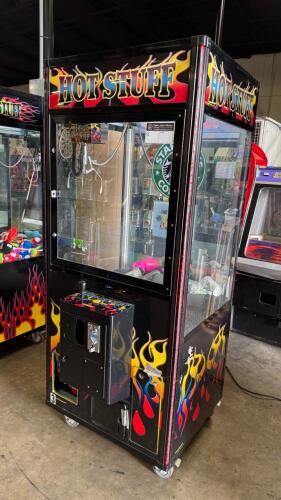32" HOT STUFF PLUSH CLAW CRANE MACHINE