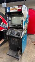 TAITO CHASE H.Q. UPRIGHT CLASSIC ARCADE GAME
