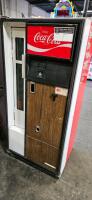COCA COLA VINTAGE BOTTLE SODA VENDING MACHINE