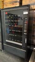 SNACK SPIRAL VENDING MACHINE DX