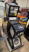 .juBEAT UPRIGHT MUSIC RYTHYM ARCADE GAME KONAMI BEMANI