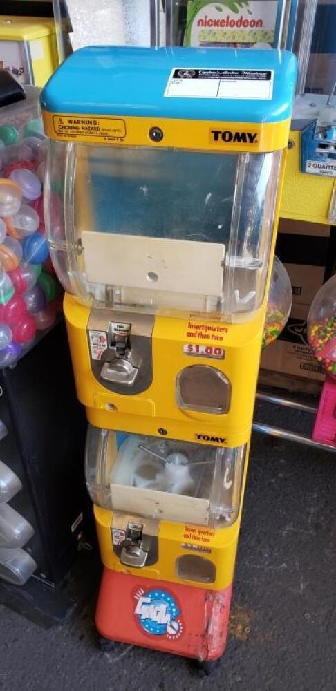 TOMY GACHA SINGLE COLUMN CAPSULE VENDING MACHINE