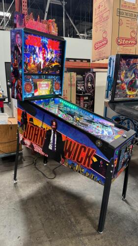 JOHN WICK PREMIUM SPECIAL L@@K PINBALL MACHINE by STERN