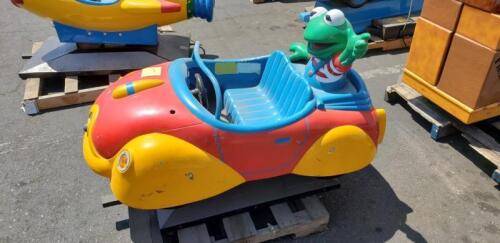 KIDDIE RIDE KERMIT CAR RIDE MUPPETS