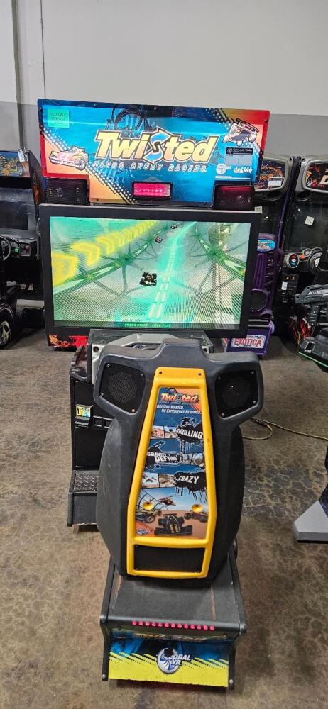 TWISTED NITRO STUNT RACING DELUXE SITDOWN RACING GAME BY GLOBAL VR