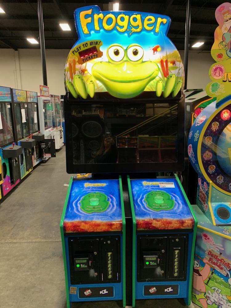FROGGER 2 PLAYER TICKET REDEMPTION GAME