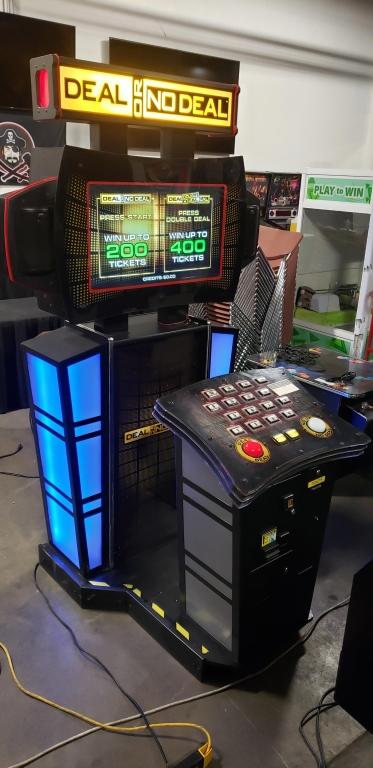DEAL OR NO DEAL UPRIGHT ARCADE GAME L@@K!!
