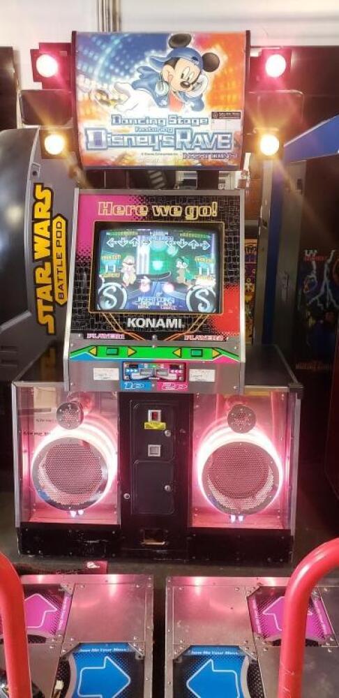 DDR DISNEY RAVE DANCING STAGE DANCE ARCADE GAME