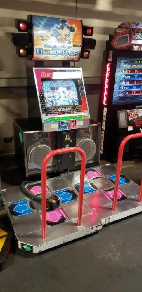 DDR DISNEY RAVE DANCING STAGE DANCE ARCADE GAME