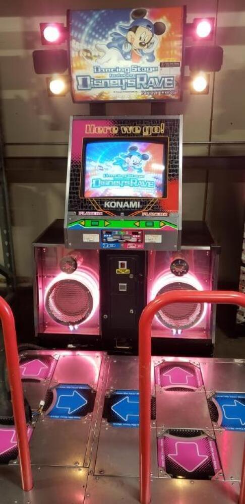 DDR DISNEY RAVE DANCING STAGE DANCE ARCADE GAME