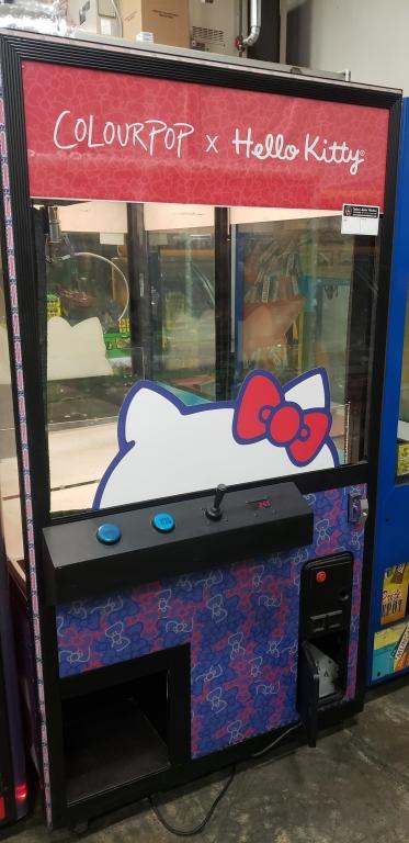 42" HELLO KITTY PREMIER PLUSH CLAW CRANE MACHINE