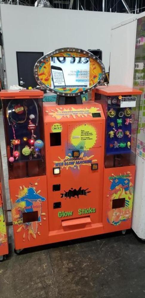 ORIGINAL WEB GLOW MERCHANDISE VENDING MACHINE #1