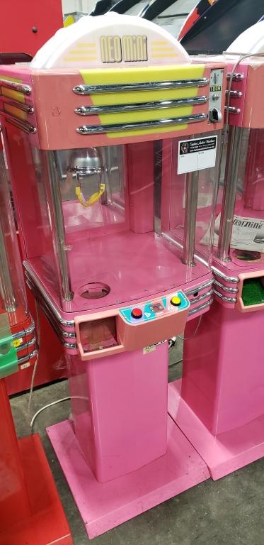 NEO MINI CLAW CRANE MACHINE PINK