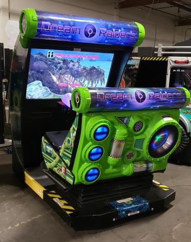 DREAM RAIDERS DELUXE MOTION ARCADE GAME SEGA