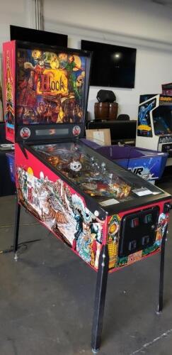 HOOK PINBALL MACHINE DATA EAST CLASSIC