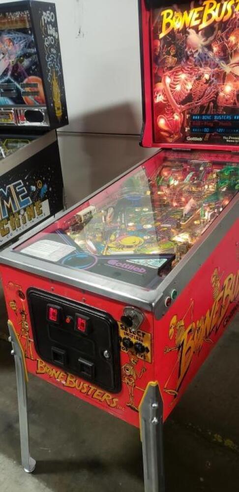 BONE BUSTERS INC PINBALL MACHINE GOTTLIEB 1989