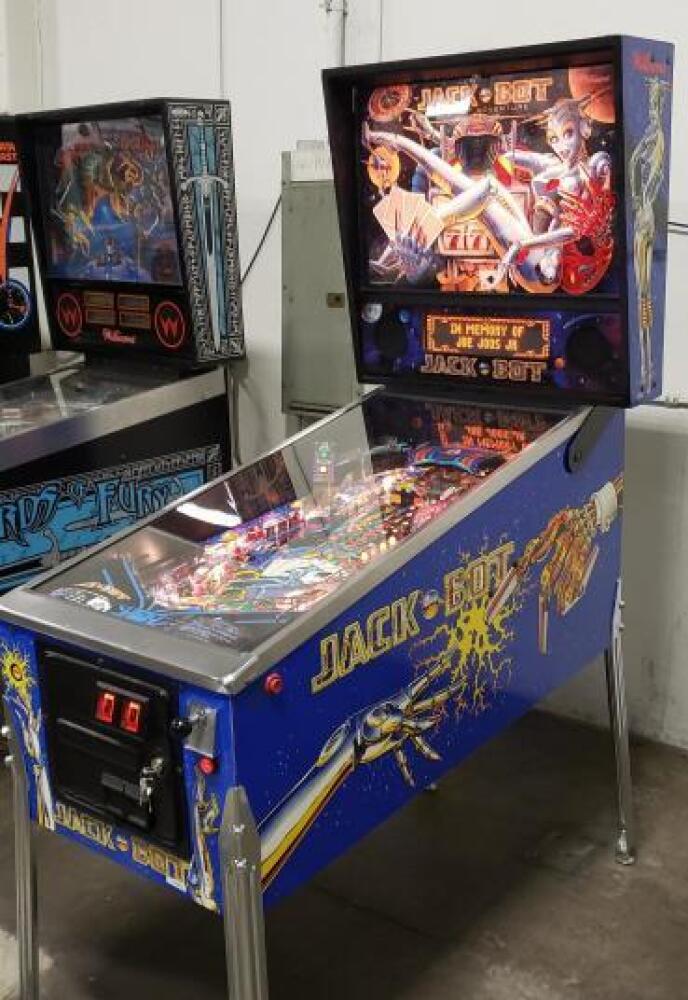 JACKBOT PINBALL MACHINE WILLIAMS 1995