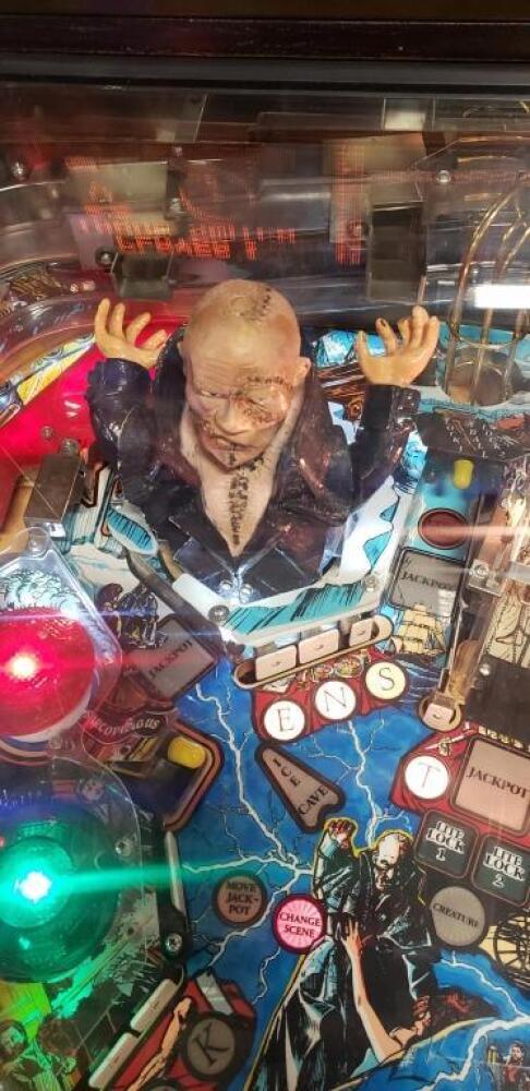 MARY SHELLEY'S FRANKENSTEIN PINBALL SEGA 1995