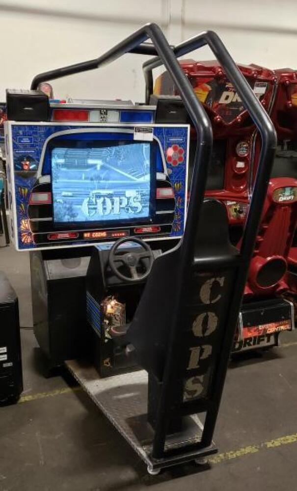 COPS ATARI LASER DISC SITDOWN ARCADE GAME