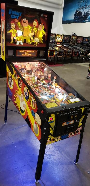 FAMILY GUY PINBALL MACHINE STERN CLEAN L@@K!!