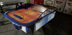 AIR HOCKEY TITAN by SAM ICE W/ IN-TABLE SCORING #2