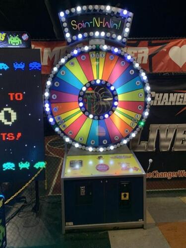 SPIN -N- WIN DELUXE TICKET REDEMPTION GAME