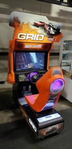 GRID RACING SITDOWN 32" LCD SEGA ARCADE GAME