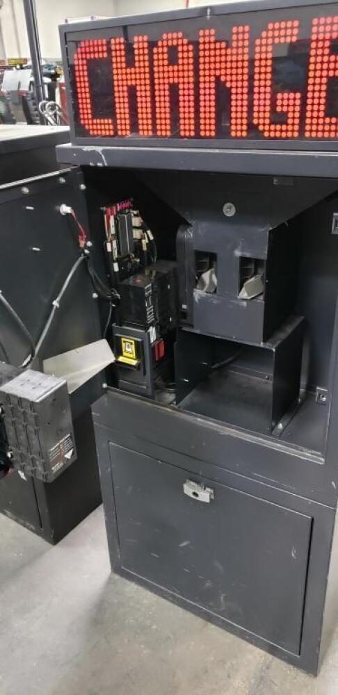 AC6000 DOLLAR BILL COIN CHANGER MACHINE W/ TOPPER