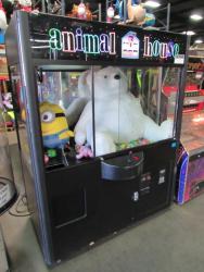 ANIMAL HOUSE 60" PLUSH CLAW CRANE MACHINE