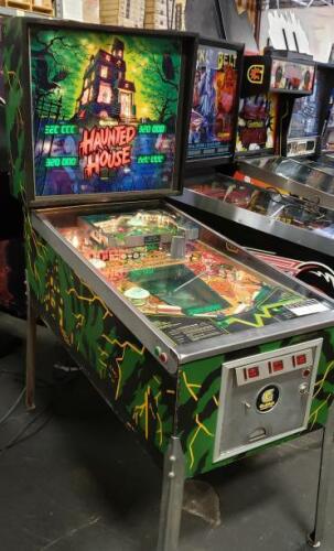 HAUNTED HOUSE PINBALL MACHINE GOTTLIEB 1982