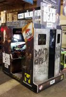 THE WALKING DEAD DELUXE SITDOWN ARCADE GAME - 3