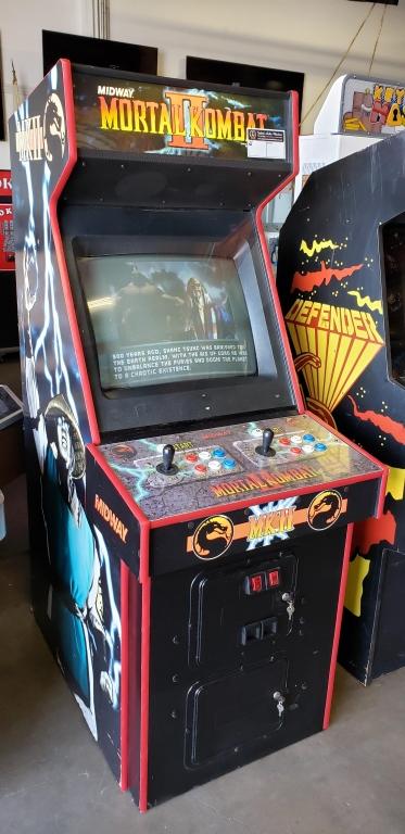 MORTAL KOMBAT II DEDICATED UPRIGHT ARCADE GAME