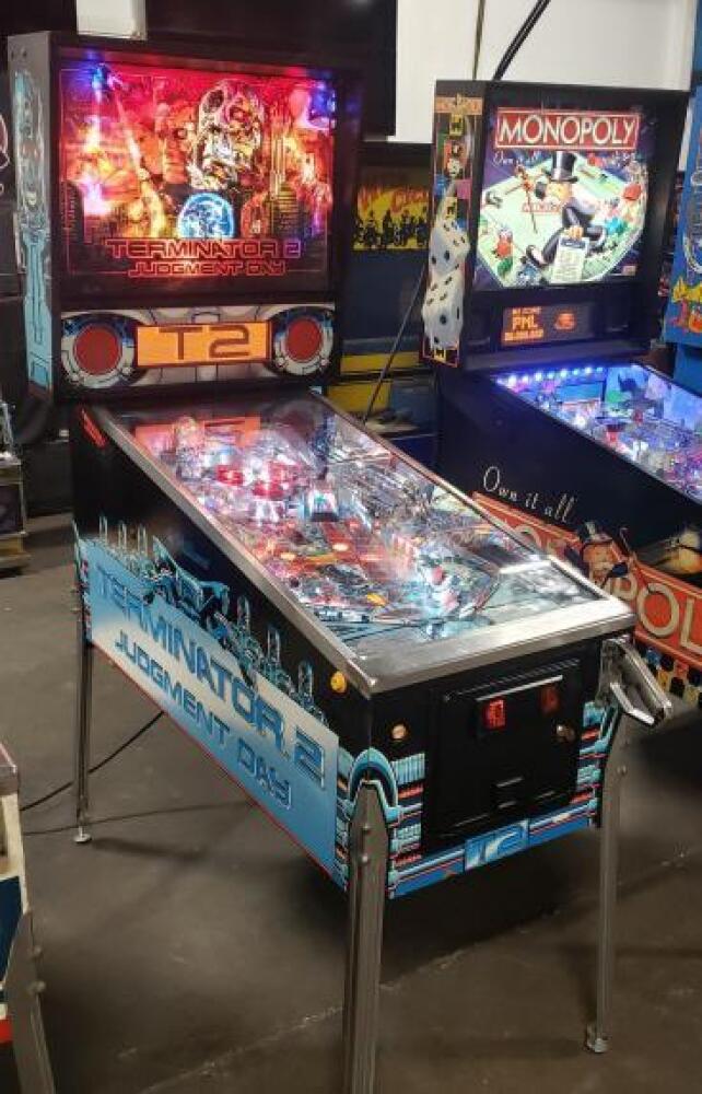 TERMINATOR 2 JUDGEMENT DAY PINBALL WILLIAMS 1991
