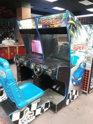 CALIFORNIA SPEED SITDOWN DRIVER ARCADE GAME