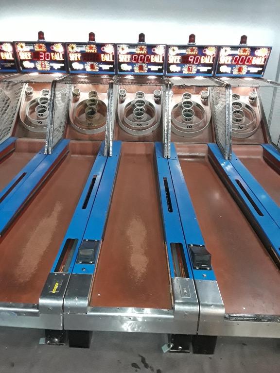 SKEEBALL 13' ALLEY ROLLER TICKET REDEMPTION GAME