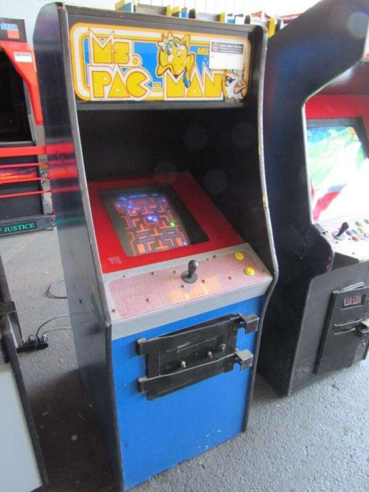 MS PACMAN CLASSIC 19 UPRIGHT ARCADE GAME