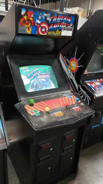 CAPTAIN AMERICA & THE AVENGERS ARCADE GAME